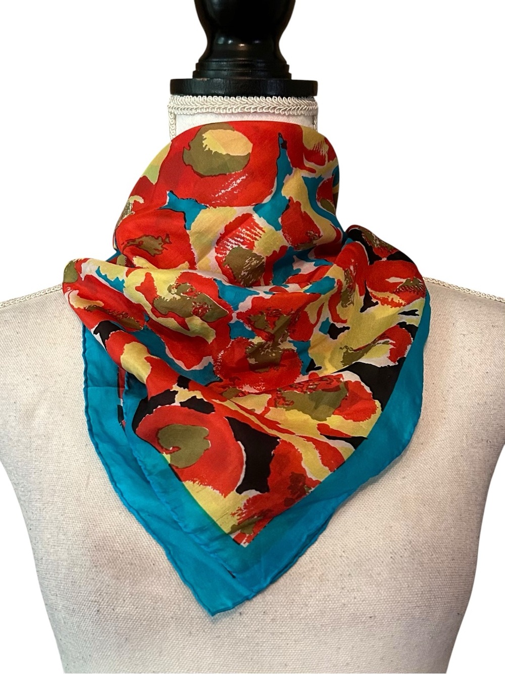 Vintage Happiness Pure Silk Square Head Neck Scarf Multicolor Abstract Print